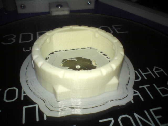 Печать завершена, остывает